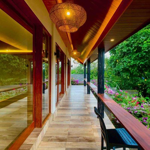 inside view - bali yoga experience